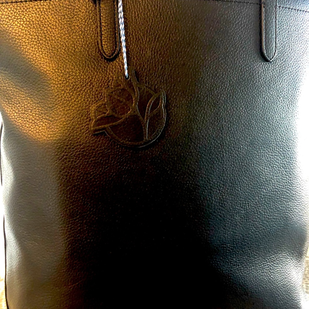 Draper James leather zip top tote